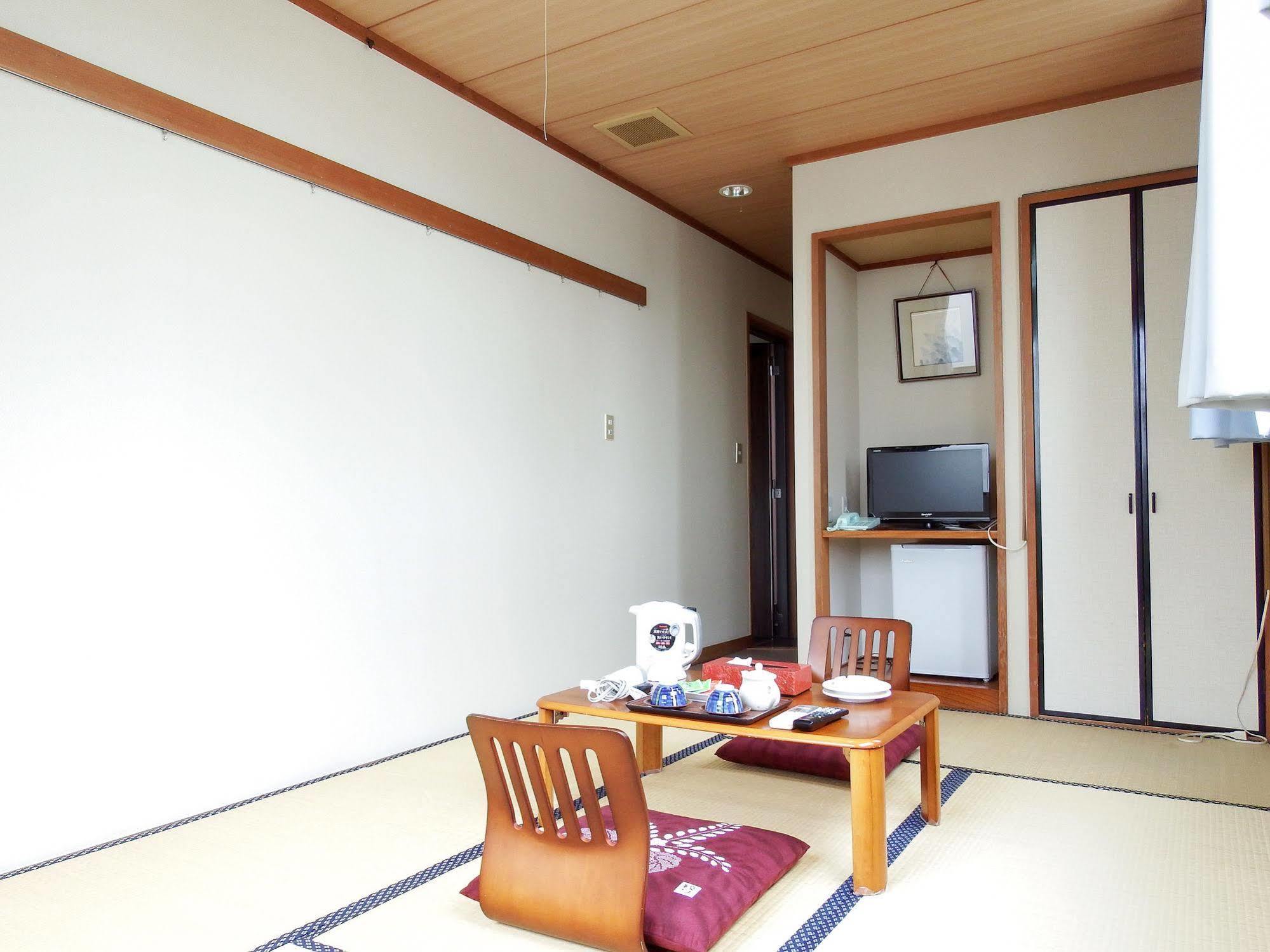 Wakatake Ryokan Каваґое Екстер'єр фото